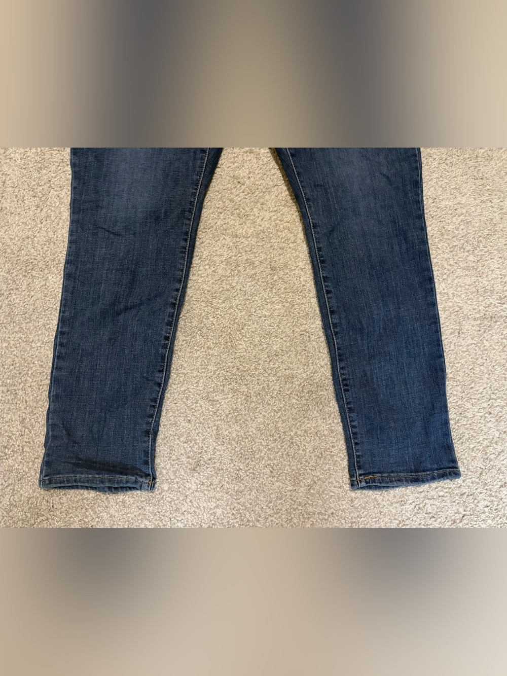 Levi’s 311 Shaping Skinny Jeans Womens Size 34 Dark Wash Stretch Denim - Picture 6 of 9
